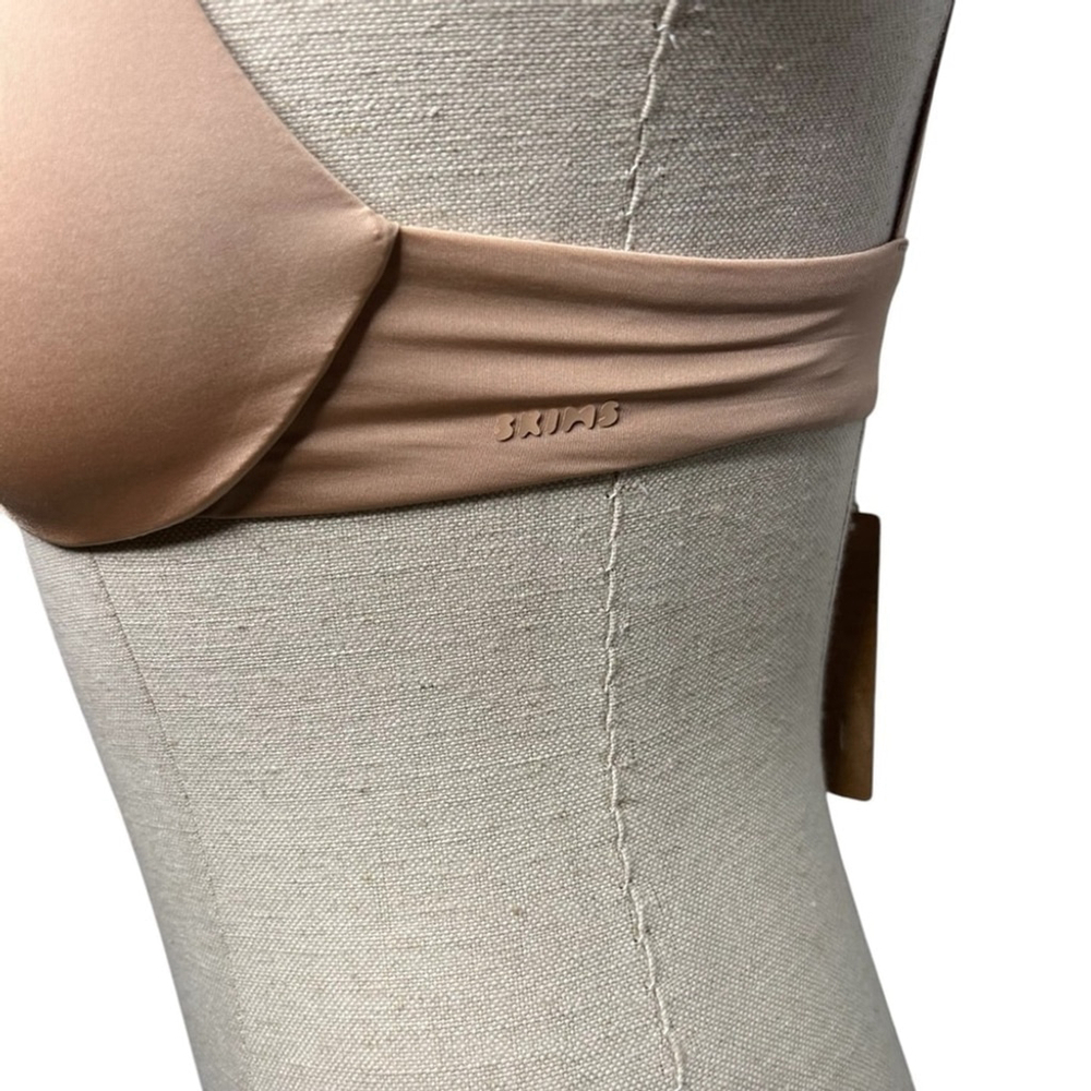 Skims Kim K Wireless Form PUSH-UP PLUNGE BRA in Mica Light Beige 34C - Picture 6 of 10